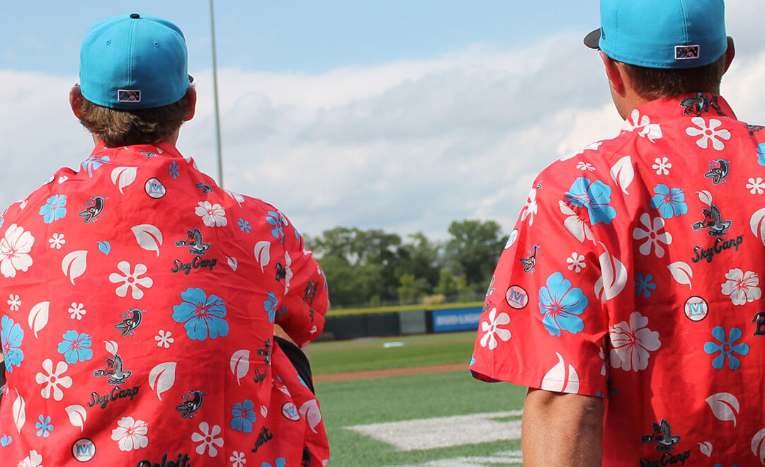 Bring Your Brand to Life with Custom Hawaiian Shirts!